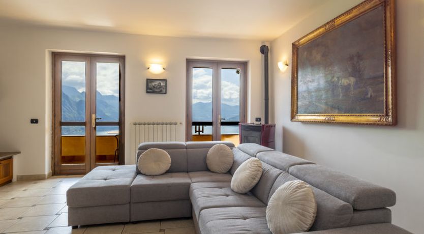 Photo of Xino Villetta