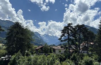 Mountain View Holiday Home