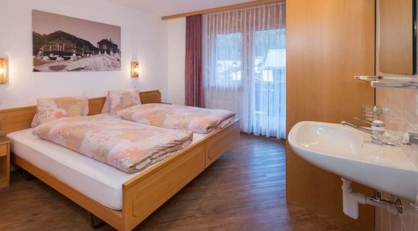 Photo of Helvetia Apartments