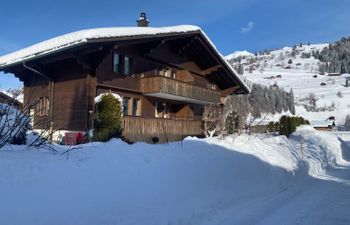 Chalet Ilge Holiday Home