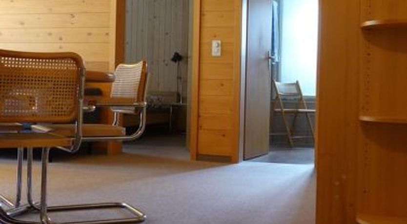 Photo of Kronenplatz 6 # 2