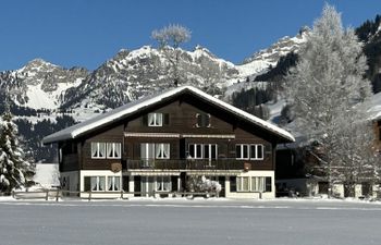 Chalet Claudia Holiday Home