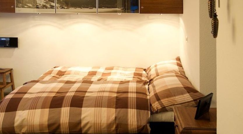 Photo of Pony 4-Bettwohnung