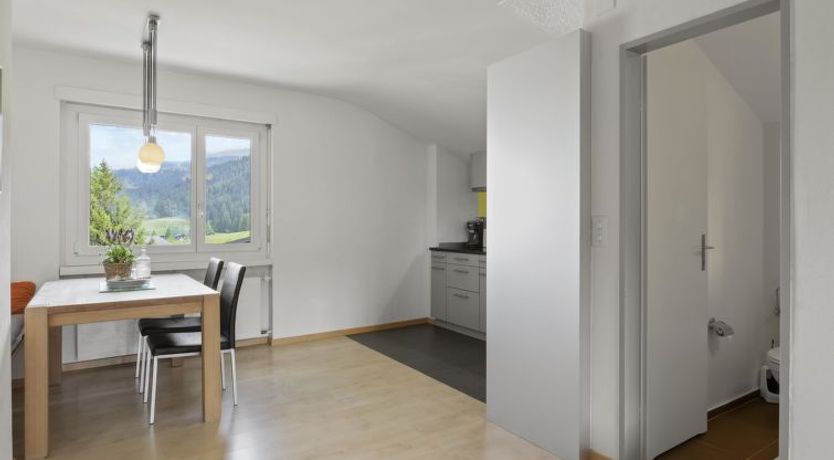 Photo of Triangel B Rezia