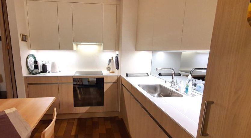 Photo of Triangel C Kiefer