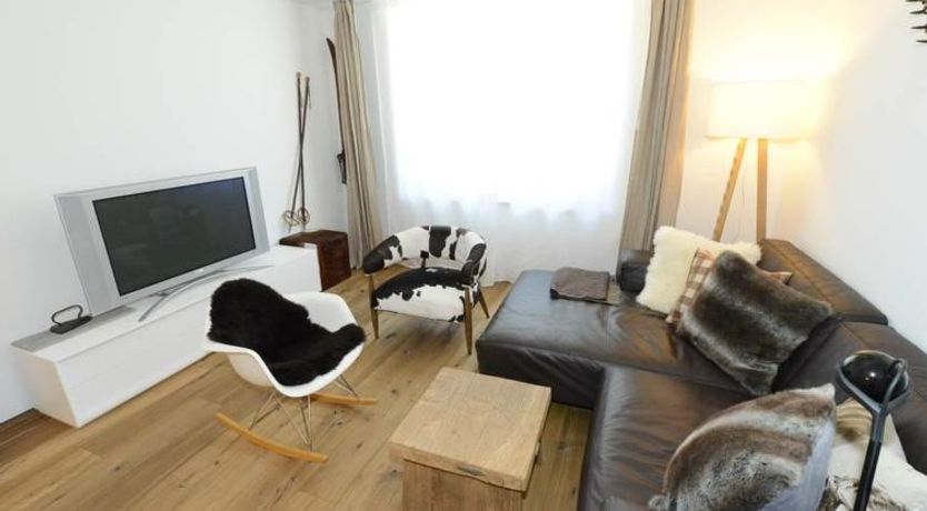 Photo of Uehlinger Corona