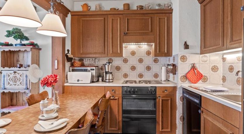 Photo of Triangel D Petersen