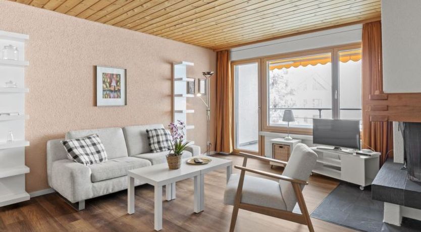 Photo of Triangel C Rautenberg