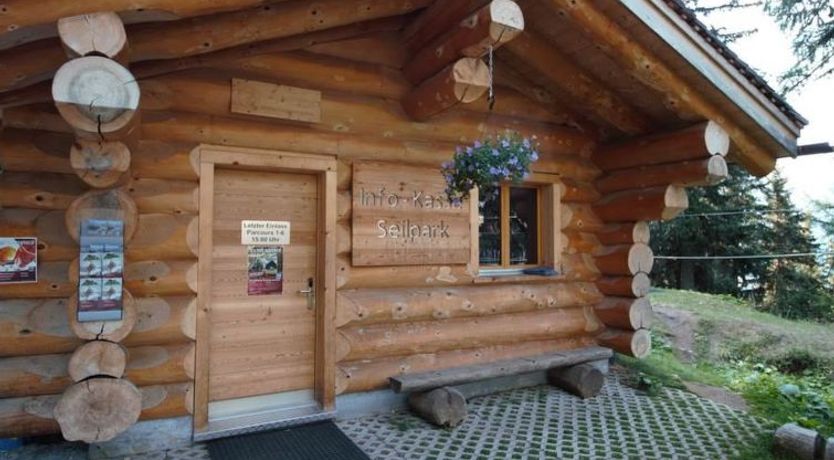 Photo of Bärgblüemli 1. OG West