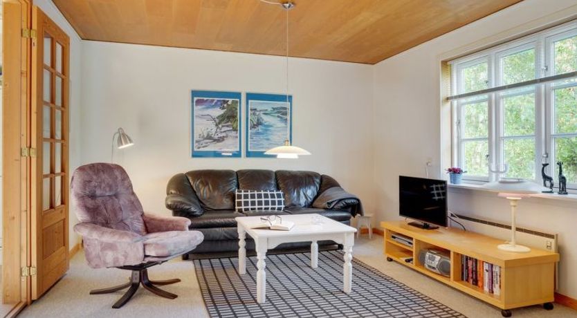 Photo of "Hildegunn" - 200m from the sea