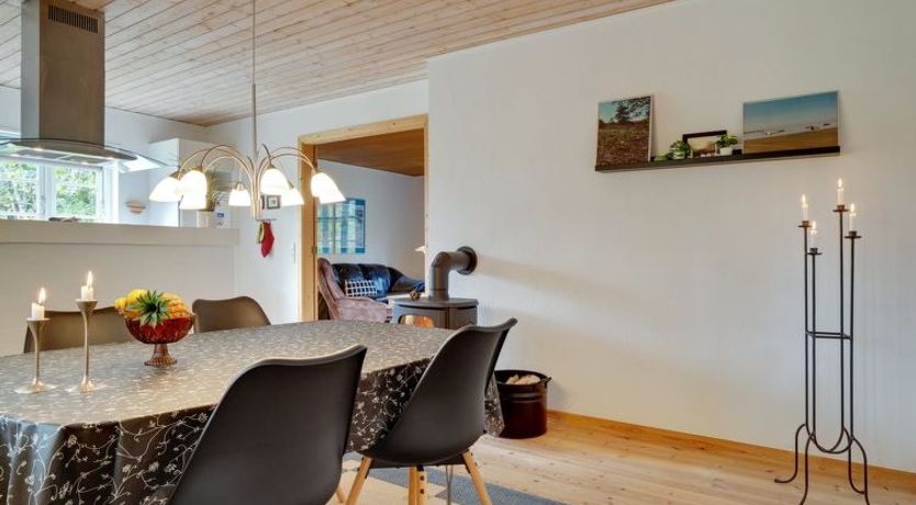 Photo of "Hildegunn" - 200m from the sea