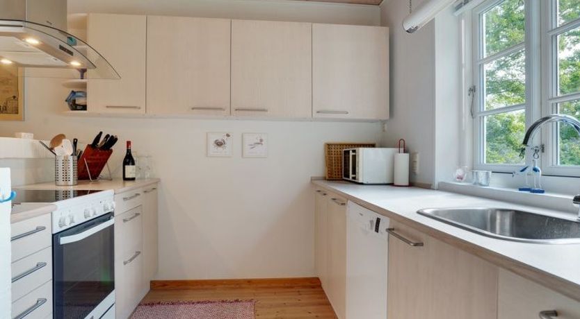 Photo of "Hildegunn" - 200m from the sea