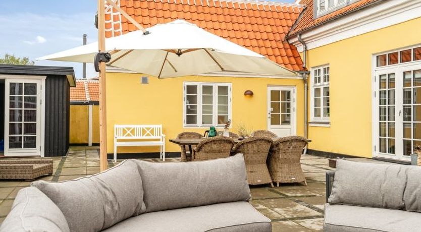 Photo of "Alexi" - 500m from the sea