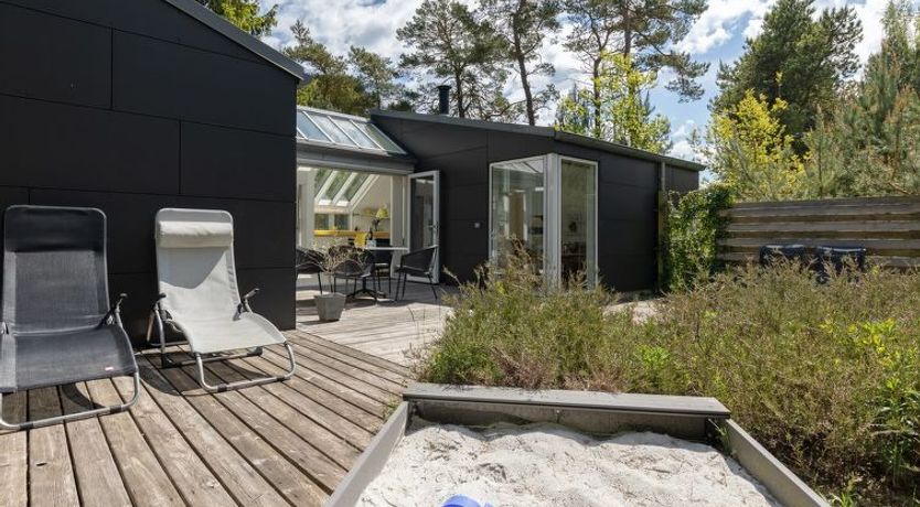 Photo of "Muriel" - 150m from the sea