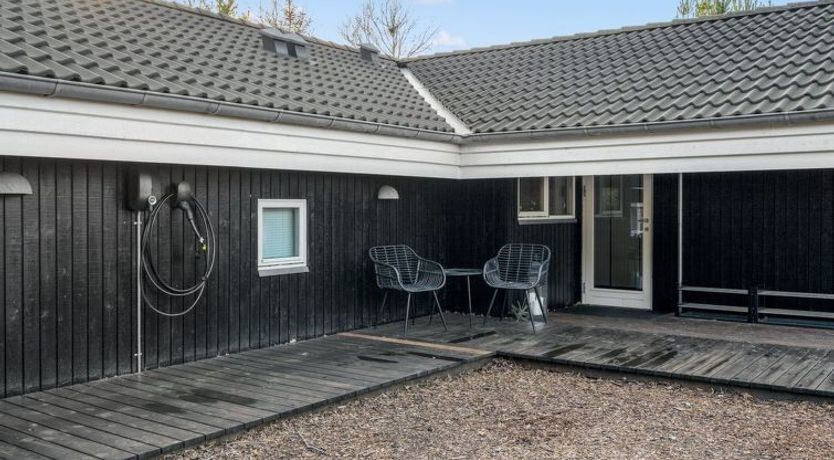 Photo of "Elvin" - 2km from the sea