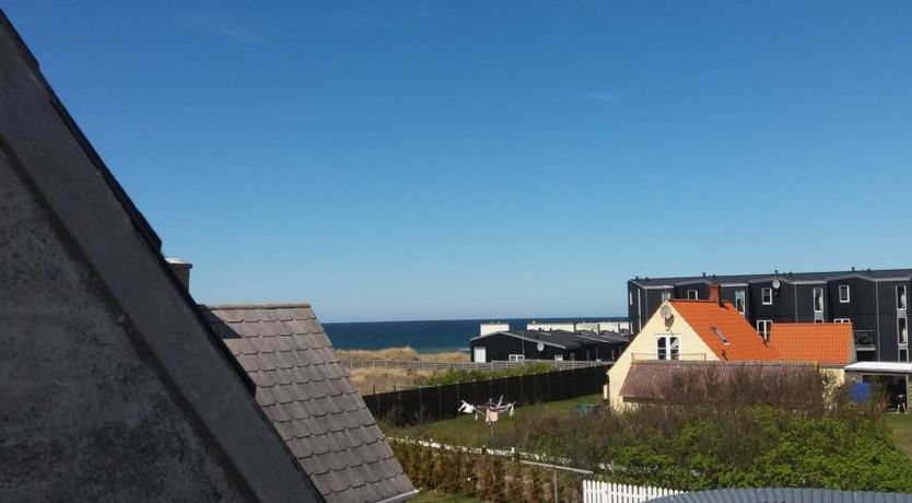 Photo of "Brun" - 60m from the sea