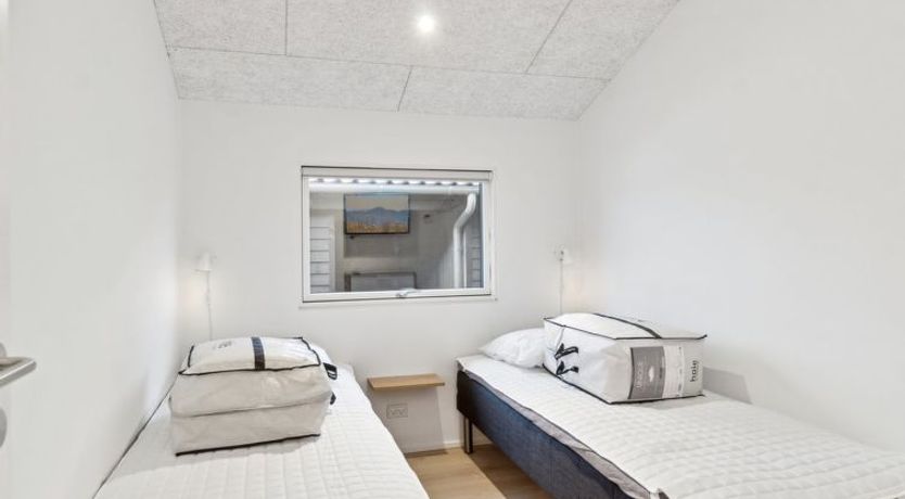 Photo of "Christian" - 600m from the sea