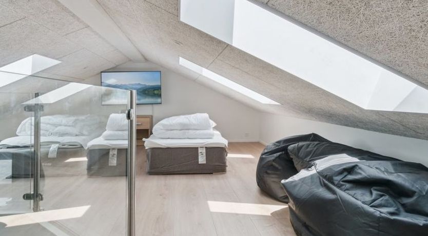 Photo of "Christian" - 600m from the sea