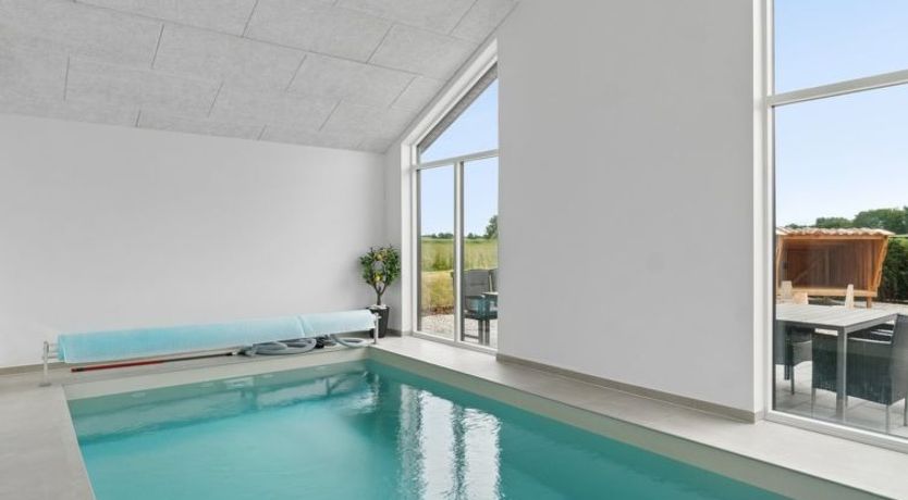 Photo of "Christian" - 600m from the sea