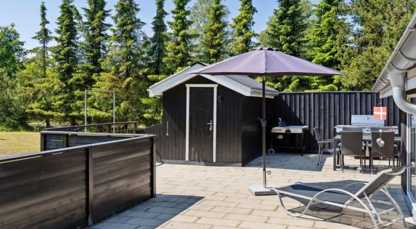 Photo of "Ally" - 250m from the sea