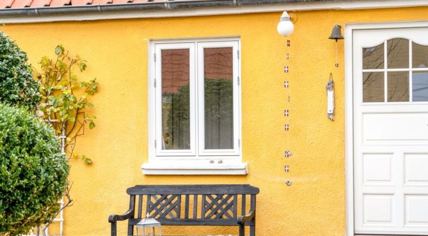 Photo of "Tryggi" - 300m from the sea