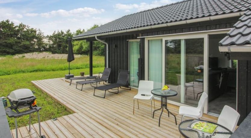 Photo of "Holke" - 600m from the sea