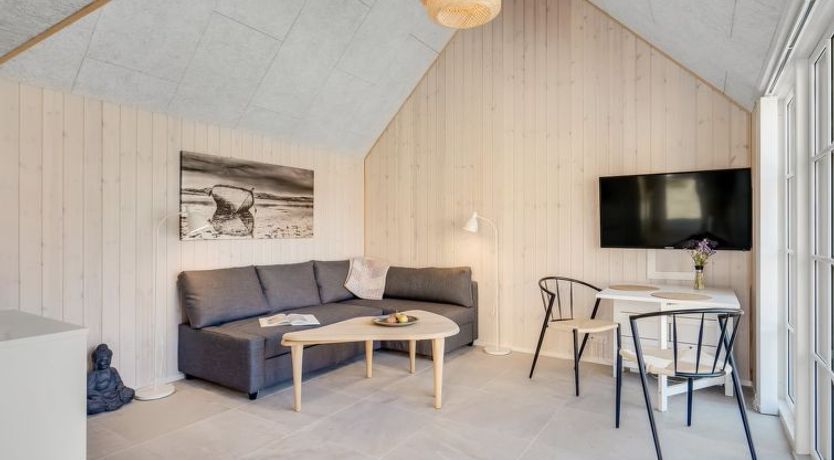 Photo of "Josina" - 1.8km from the sea