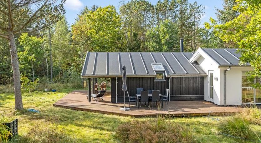 Photo of "Reinfried" - 250m from the sea