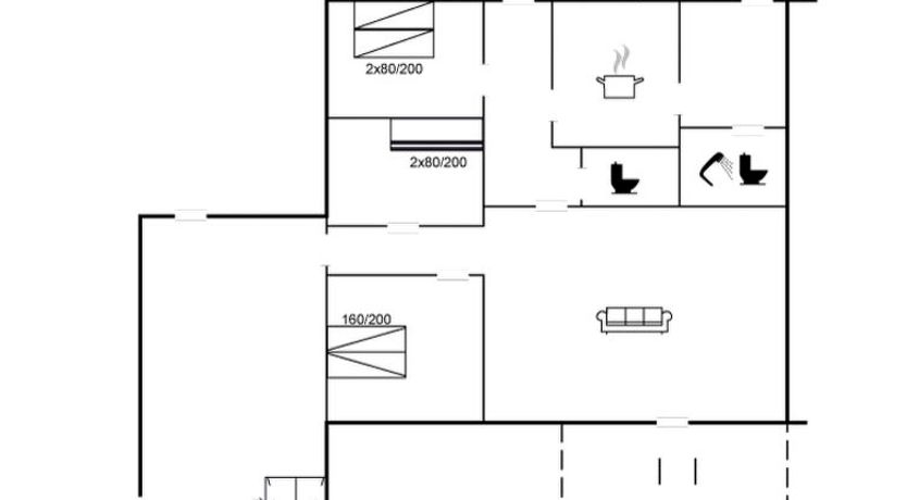 Photo of "Julie" - 700m from the sea