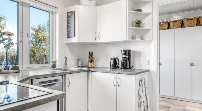 Photo of "Julie" - 700m from the sea