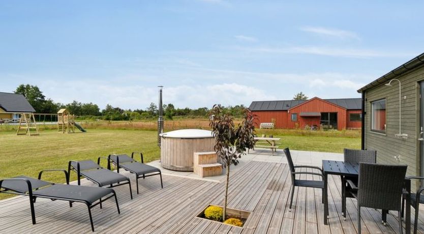 Photo of "Henke" - 475m from the sea