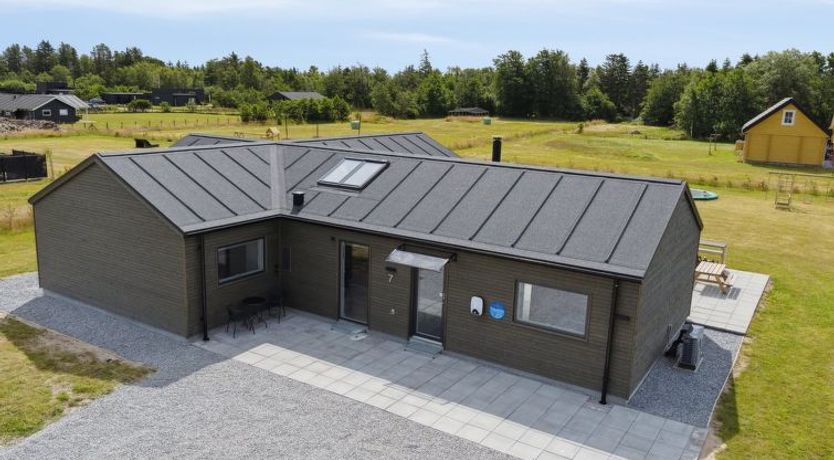 Photo of "Henke" - 475m from the sea