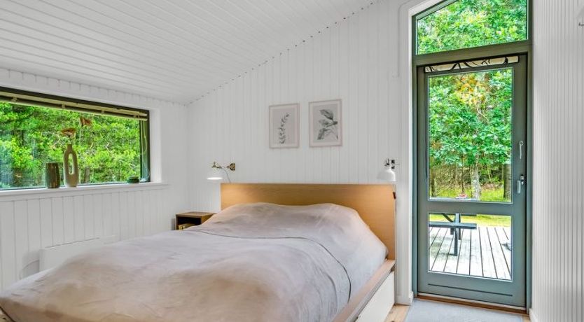 Photo of "Aleida" - 400m from the sea