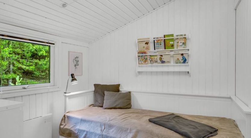 Photo of "Aleida" - 400m from the sea