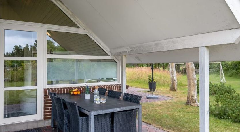 Photo of "Annlis" - 4km from the sea