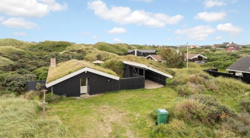 Photo of "Madita" - 310m from the sea