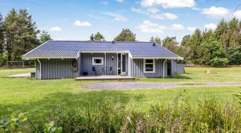 Photo of "Tabithe" - 500m from the sea