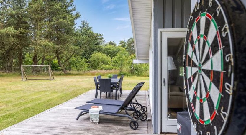 Photo of "Tabithe" - 500m from the sea