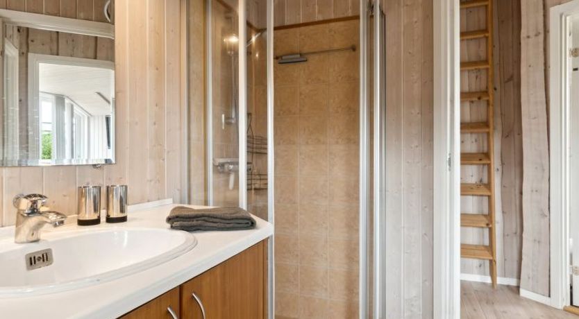 Photo of "Annrike" - 175m to the fjord