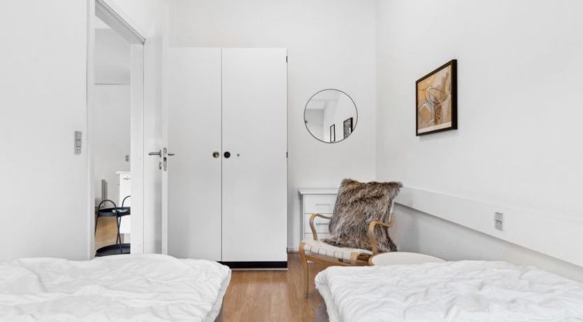 Photo of "Amaru" - 500m from the sea