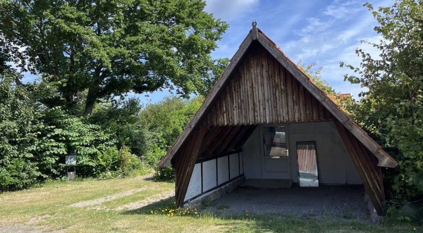 Photo of "Skyler" - 250m from the sea