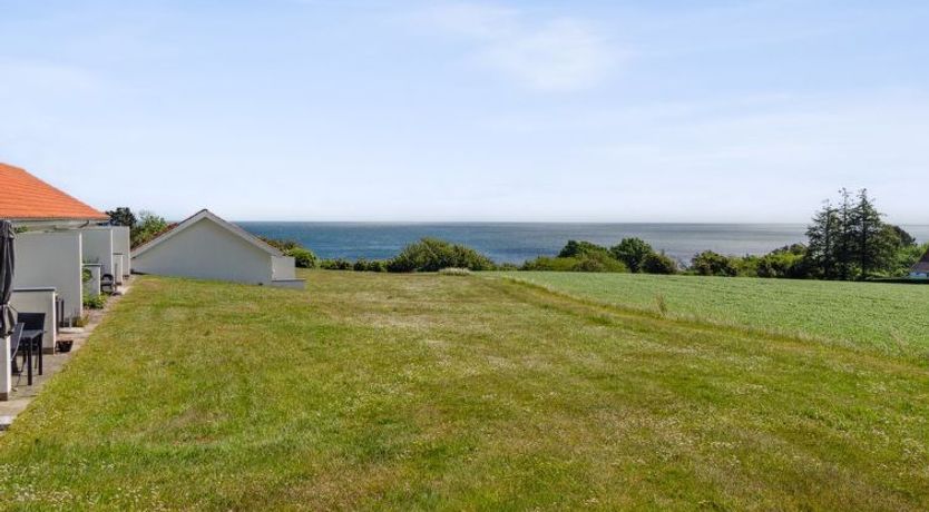 Photo of "Sandrine" - 400m from the sea