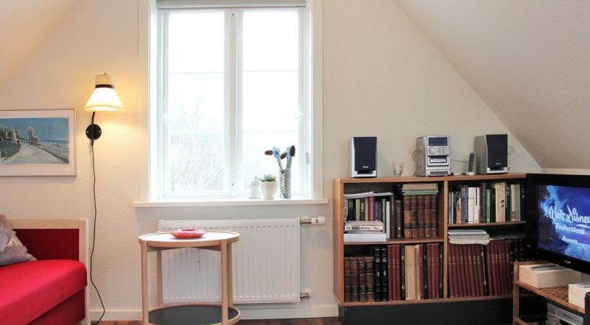 Photo of "Uschi" - 15m from the sea