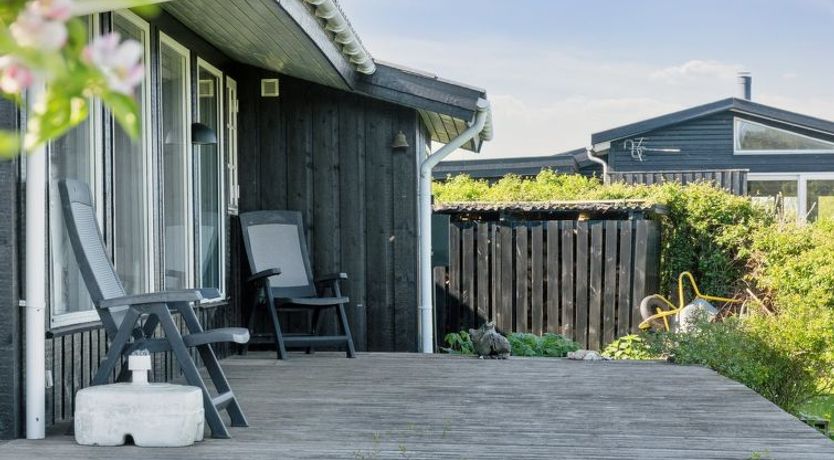 Photo of "Titta" - 10m to the fjord