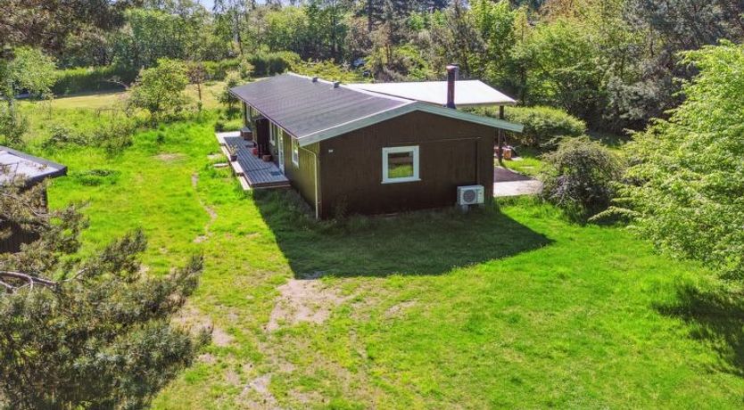 Photo of "Iliane" - 450m from the sea