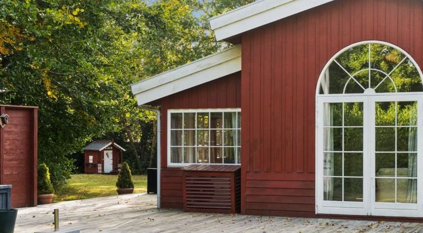 Photo of "Galathea" - 175m from the sea