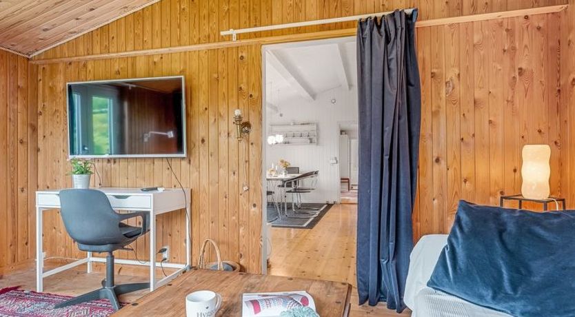 Photo of "Aameek" - 100m from the sea