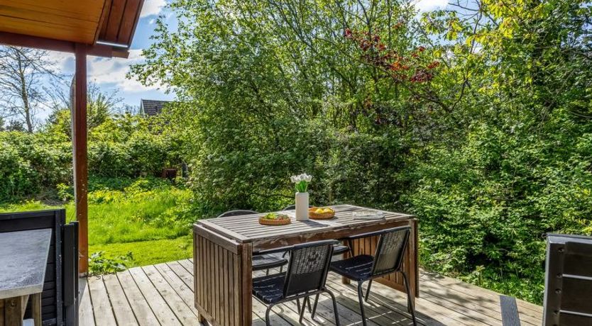 Photo of "Aleta" - 300m from the sea