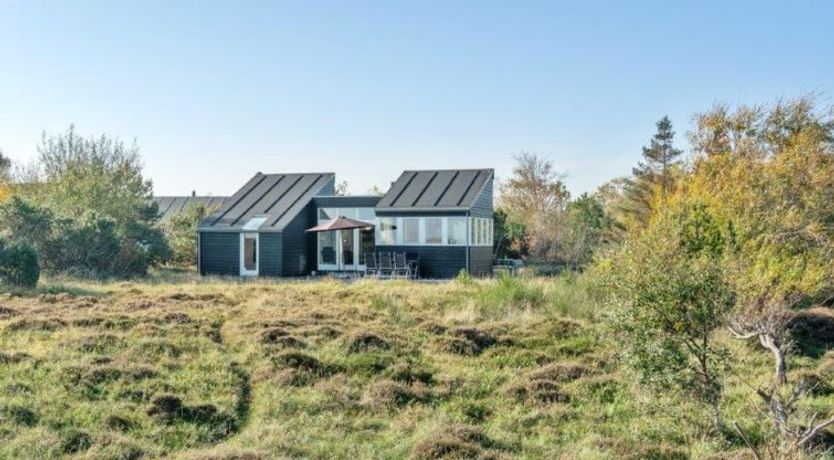 Photo of "Helin" - 100m from the sea