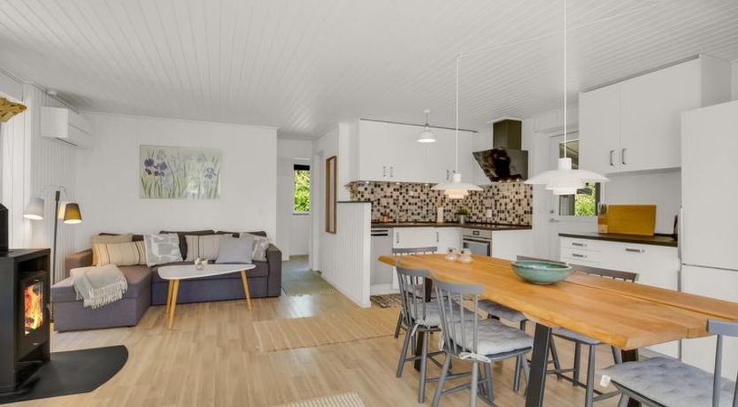 Photo of "Hendrina" - 500m from the sea